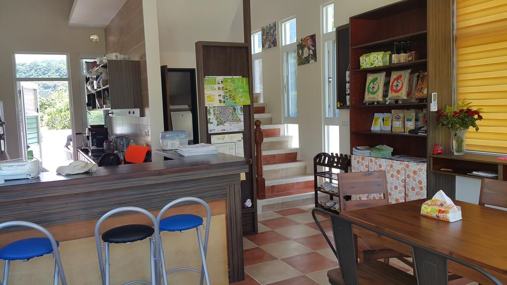 7 Milefog B&B Yuli Bagian luar foto