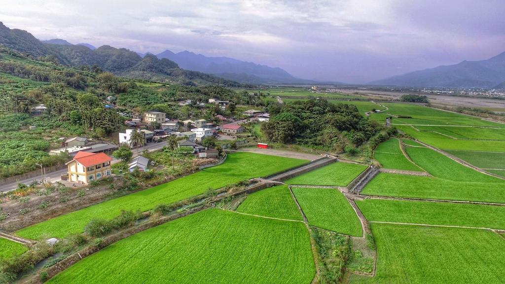7 Milefog B&B Yuli Bagian luar foto