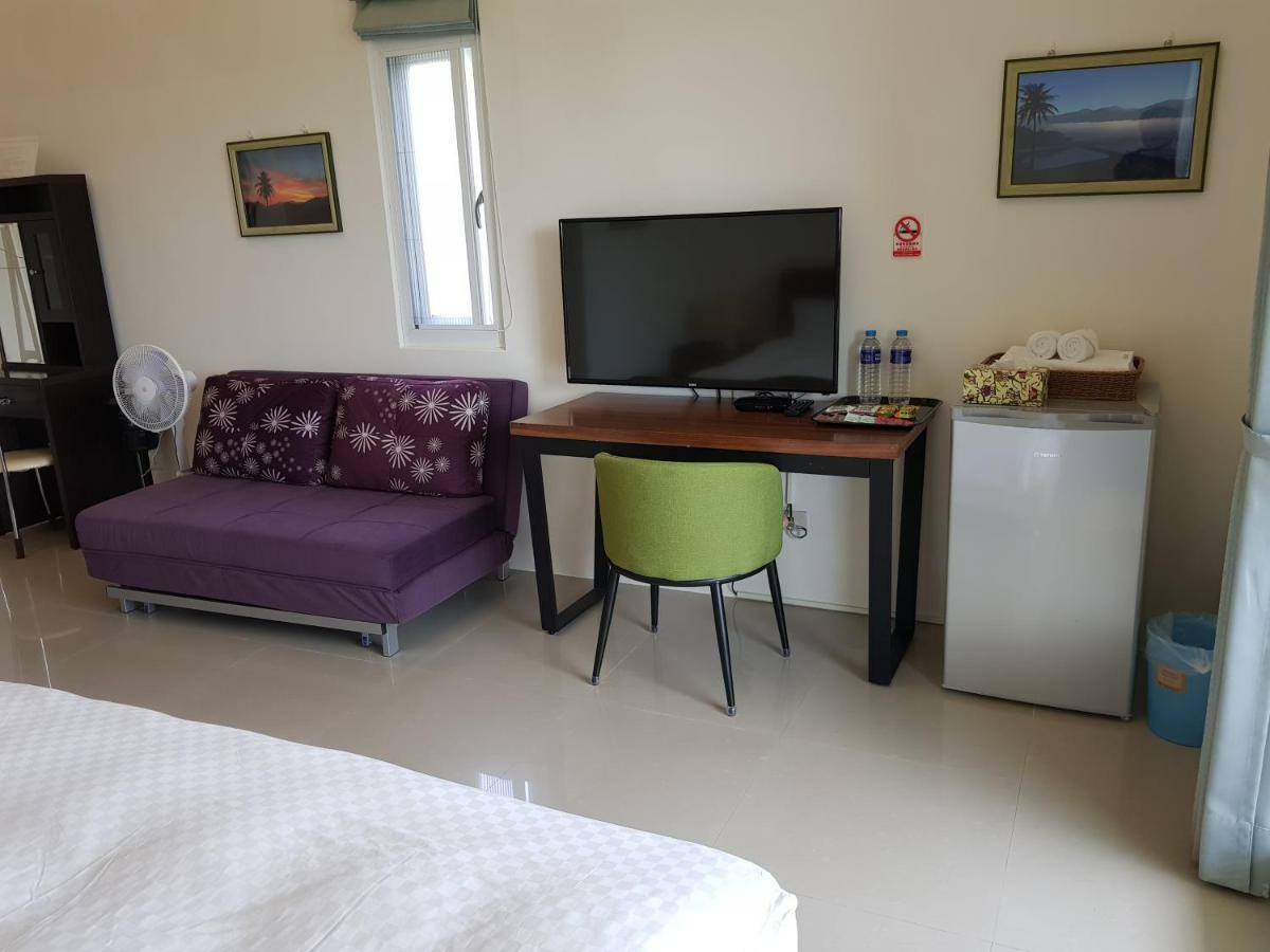 7 Milefog B&B Yuli Bagian luar foto