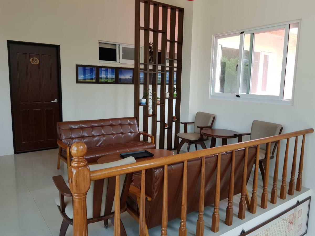 7 Milefog B&B Yuli Bagian luar foto
